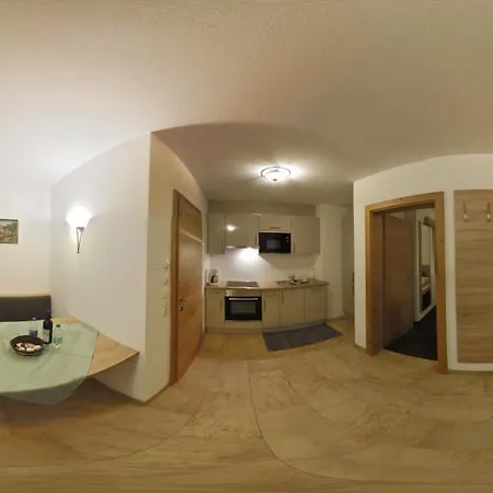 Apartahotel Fritzhof 4*